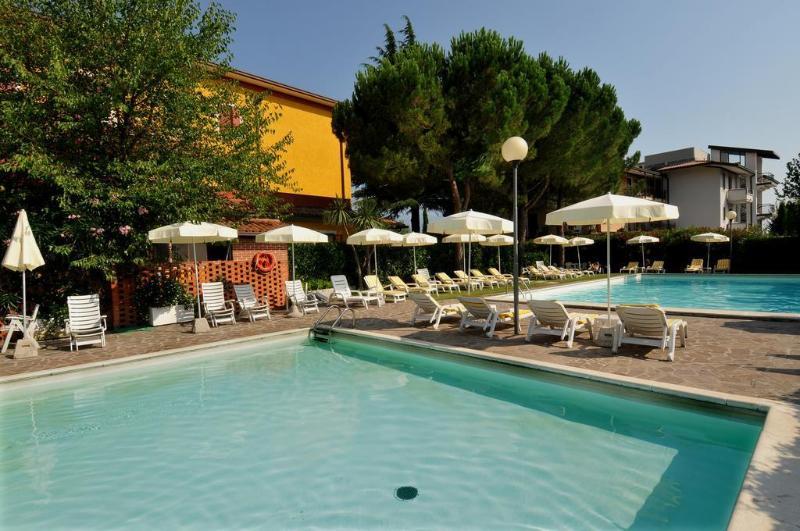 La Quiete Park Hotel 마네르바 델 가르다 외부 사진