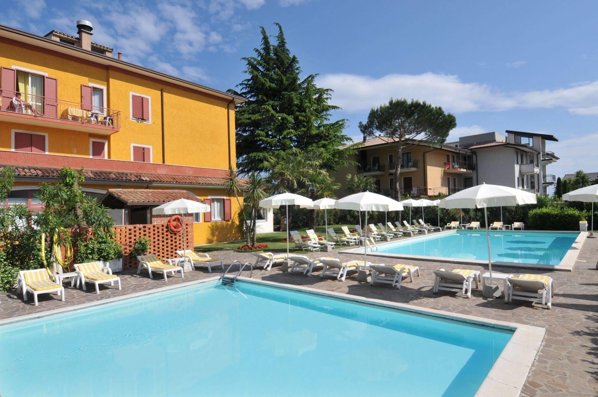 La Quiete Park Hotel 마네르바 델 가르다 외부 사진
