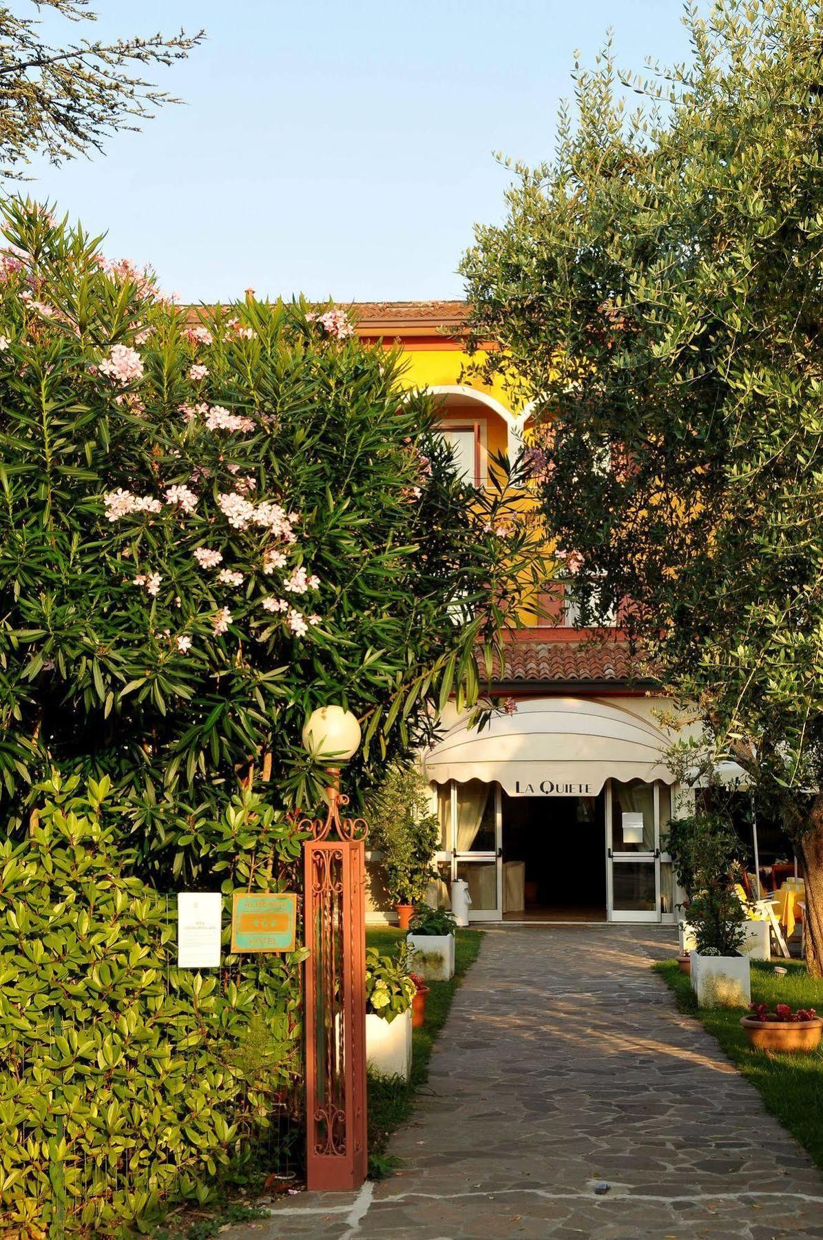 La Quiete Park Hotel 마네르바 델 가르다 외부 사진